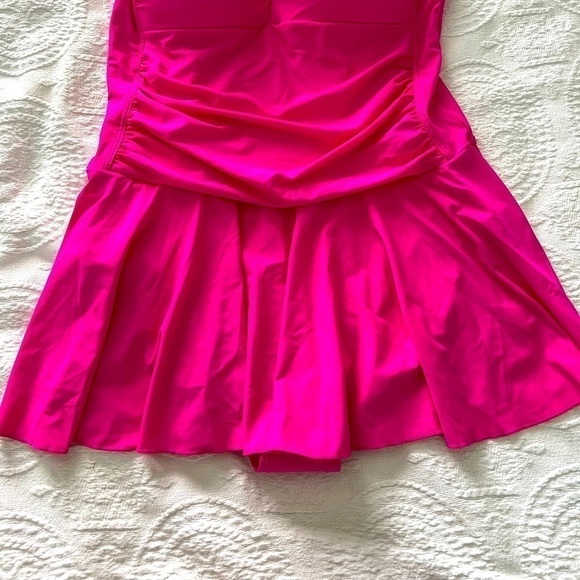 Winmax: Neon Pink One Piece Tummy Coverage Swimsuit. Size 12 NWT. - Picture 5 of 11